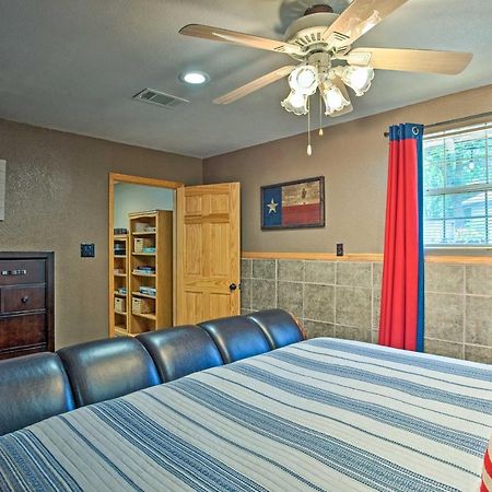 Lake Texoma Cabin - 1 Mi to Park&Boat Ramp Willow Spring Bagian luar foto