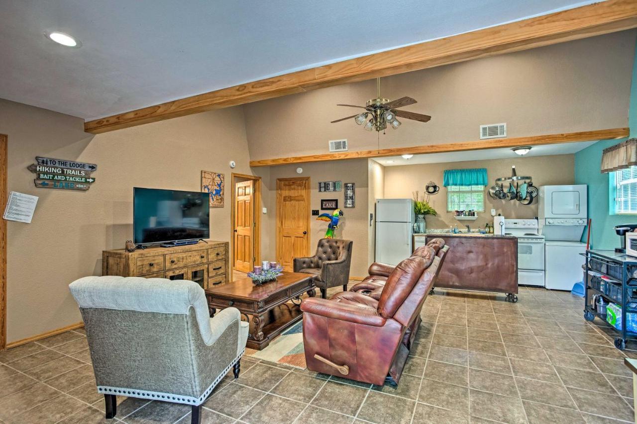 Lake Texoma Cabin - 1 Mi to Park&Boat Ramp Willow Spring Bagian luar foto