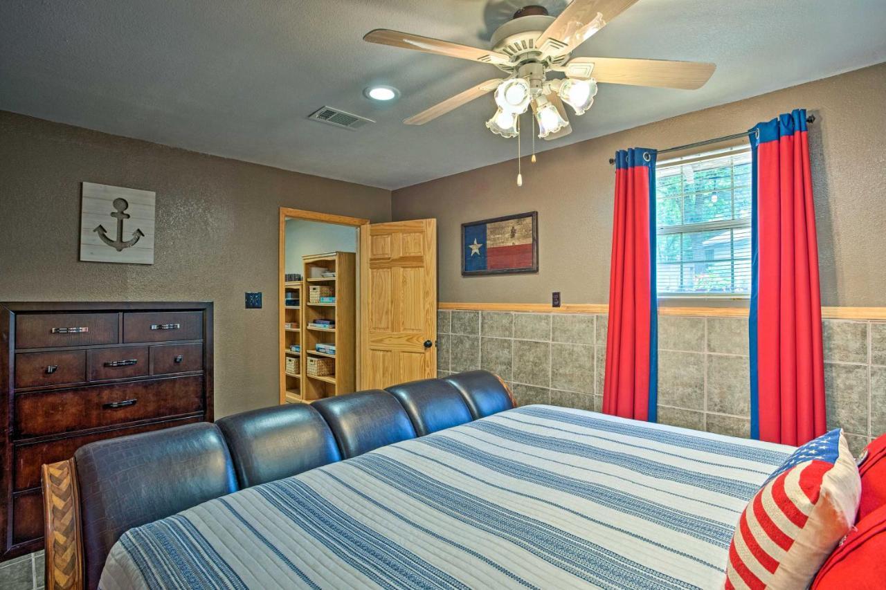 Lake Texoma Cabin - 1 Mi to Park&Boat Ramp Willow Spring Bagian luar foto